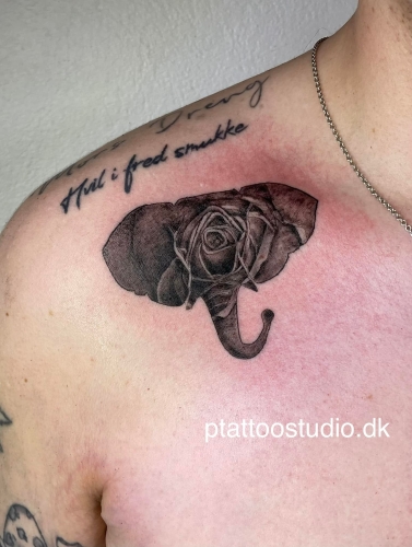 Tatovering lavet af P Tattoo Studio i Ikast